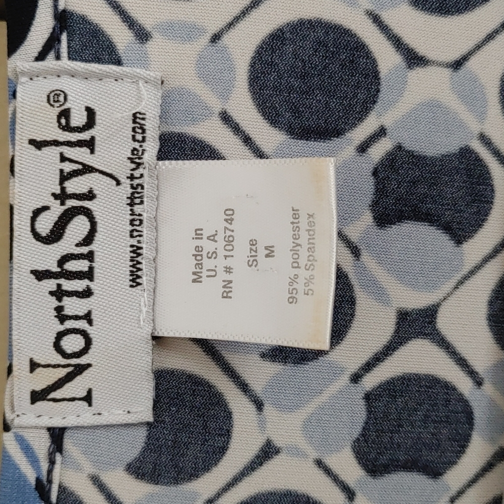 ♦️3 for $15 NorthStyle Flutter Sleeve Top - Picture 5 of 11